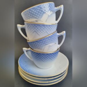 Set of 4 Copenhagen Bing & Grondahl Seagull Gold Rim Flat Cup & Saucers #475